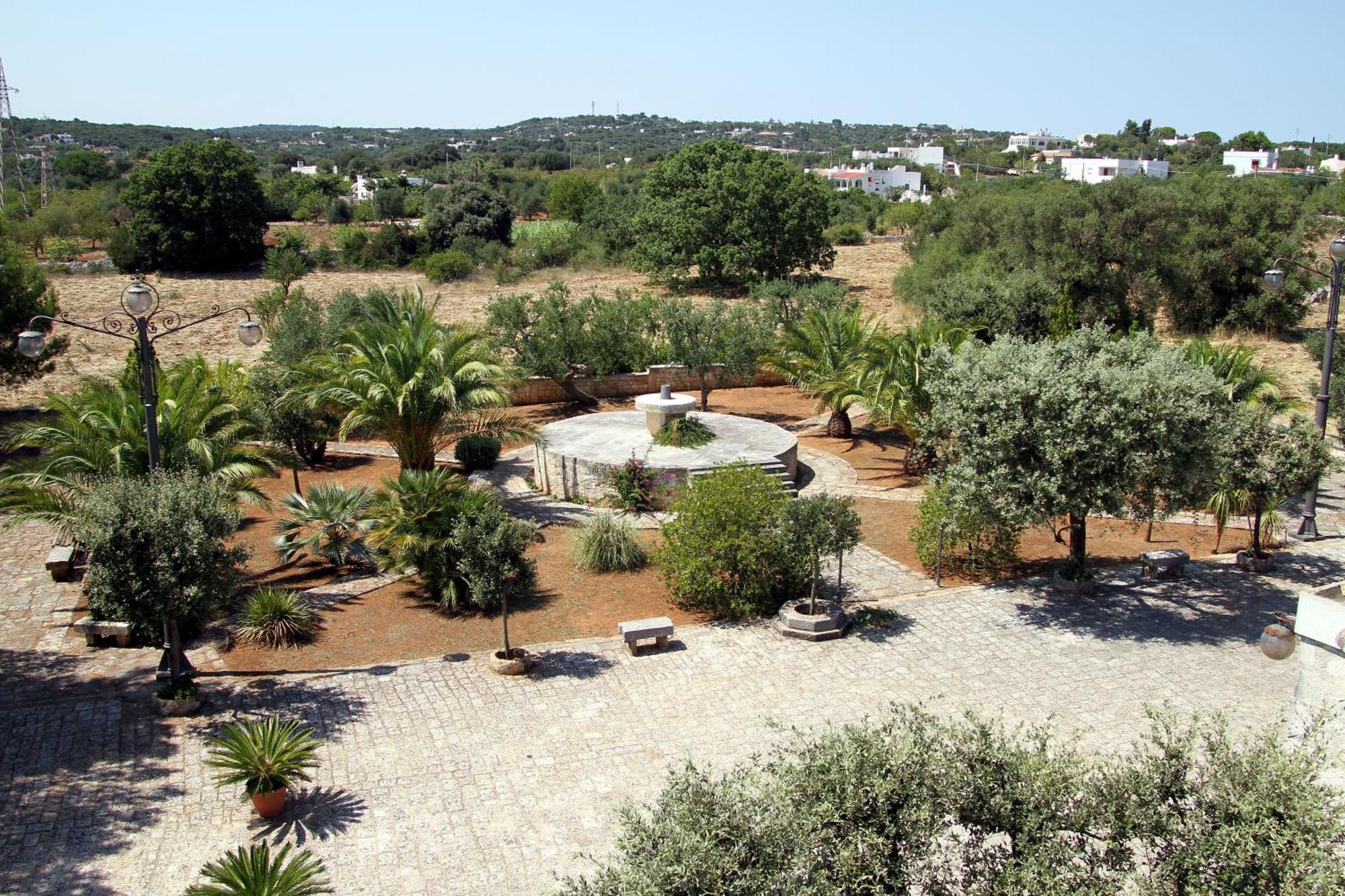 Masseria Tolla Ostuni Eksteriør bilde
