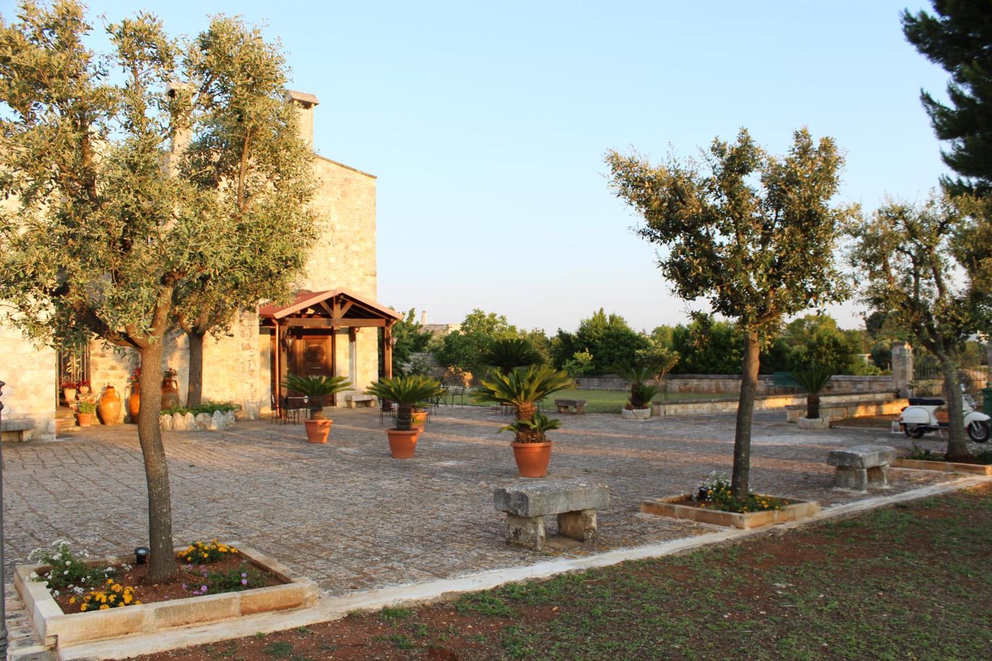 Masseria Tolla Ostuni Eksteriør bilde